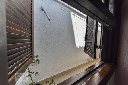 Casa à venda com 150m², 3 quartos e 2 vagasSuíte - Vista