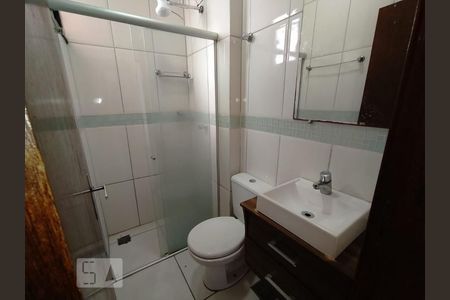 Banheiro  de apartamento à venda com 2 quartos, 48m² em Santa Mônica, Belo Horizonte
