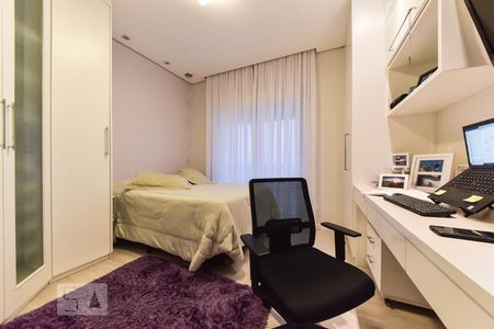 Apartamento à venda com 328m², 4 quartos e 4 vagasSuíte 2