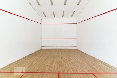 Apartamento à venda com 328m², 4 quartos e 4 vagasSquash