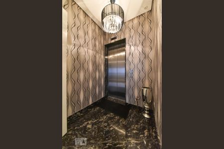 Apartamento à venda com 328m², 4 quartos e 4 vagasHall Privativo