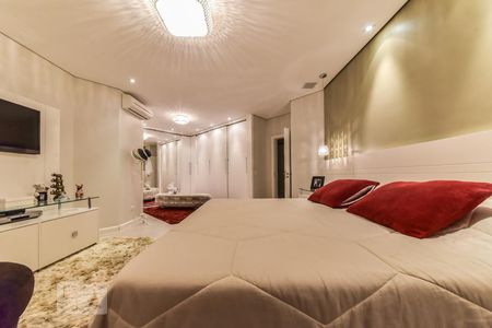 Apartamento à venda com 328m², 4 quartos e 4 vagasSuíte Master