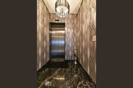 Apartamento à venda com 328m², 4 quartos e 4 vagasHall Privativo