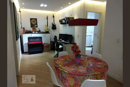 Sala de apartamento à venda com 2 quartos, 83m² em Baeta Neves, São Bernardo do Campo