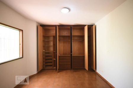 Casa à venda com 160m², 4 quartos e 3 vagasArmário da Suíte 3