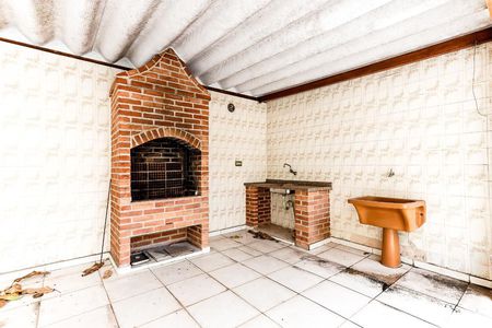 Casa à venda com 250m², 3 quartos e 5 vagasChurrasqueira