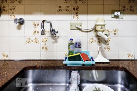 Casa à venda com 250m², 3 quartos e 5 vagasCozinha