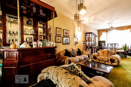 Sala de casa à venda com 3 quartos, 250m² em Vila Medeiros, São Paulo