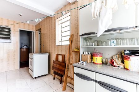 Casa à venda com 250m², 3 quartos e 5 vagasÁrea de Serviço