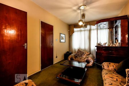 Sala de casa à venda com 3 quartos, 250m² em Vila Medeiros, São Paulo