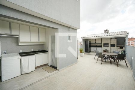 Casa à venda com 450m², 4 quartos e 4 vagas Casa à venda com 450m², 4 quartos e 4 vagasQuintal