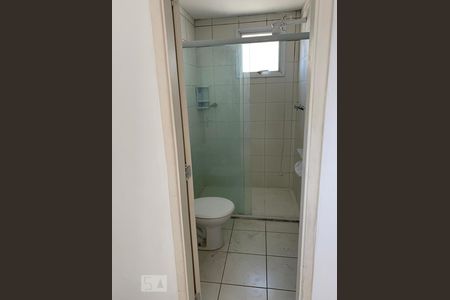 Banheiro  de apartamento para alugar com 2 quartos, 57m² em Jardim Rosa de Franca, Guarulhos