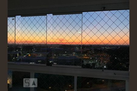 Vista de apartamento para alugar com 3 quartos, 70m² em Cidade Industrial, Curitiba