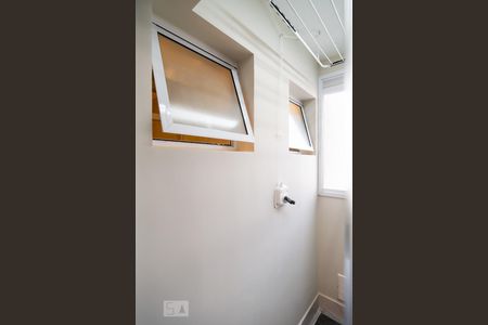 Apartamento à venda com 61m², 2 quartos e 1 vaga Apartamento à venda com 61m², 2 quartos e 1 vagaÁrea de Serviço