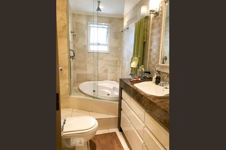 Apartamento para alugar com 125m², 3 quartos e 2 vagas Apartamento para alugar com 125m², 3 quartos e 2 vagasBanheiro