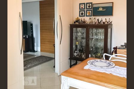 Sala de jantar de apartamento para alugar com 3 quartos, 125m² em Chácara Inglesa, São Paulo