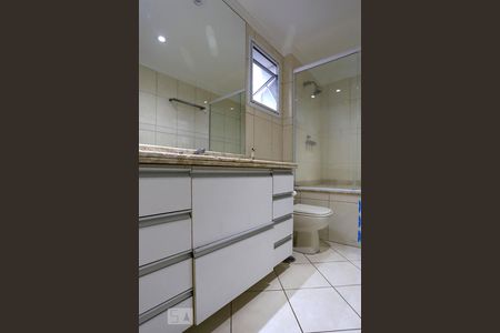 Apartamento à venda com 110m², 3 quartos e 3 vagasBanheiro da Suíte