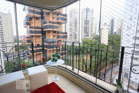 Varanda de apartamento à venda com 3 quartos, 110m² em Paraíso do Morumbi, São Paulo