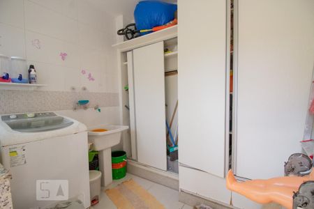 Casa à venda com 250m², 3 quartos e 5 vagasÁrea de Serviço