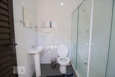 Casa à venda com 250m², 3 quartos e 5 vagasBanheiro da Área de Lazer