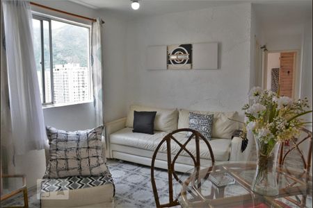 Apartamento para alugar com 2 quartos, 76m² em Jacarepaguá, Rio de Janeiro