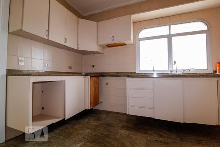 Apartamento para alugar com 170m², 3 quartos e 2 vagasCozinha