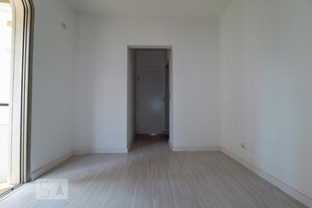 Apartamento para alugar com 170m², 3 quartos e 2 vagasQuarto 1