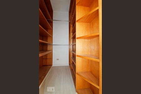 Apartamento para alugar com 170m², 3 quartos e 2 vagasCloset 1