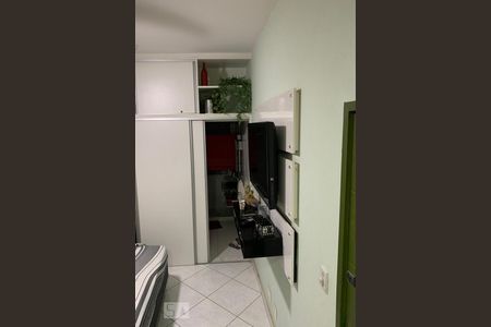 Dormitório  de apartamento à venda com 1 quarto, 28m² em Copacabana, Rio de Janeiro