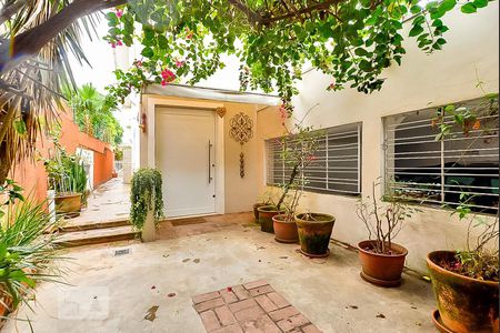 Área Externa de casa à venda com 5 quartos, 428m² em Campo Belo, São Paulo