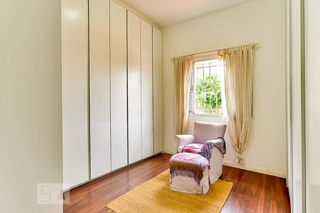 Casa à venda com 428m², 5 quartos e 4 vagasCloset da suíte 1