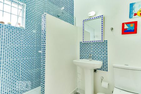 Casa à venda com 428m², 5 quartos e 4 vagasBanheiro da Suíte 3