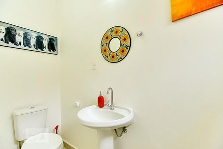 Casa à venda com 428m², 5 quartos e 4 vagasLavabo