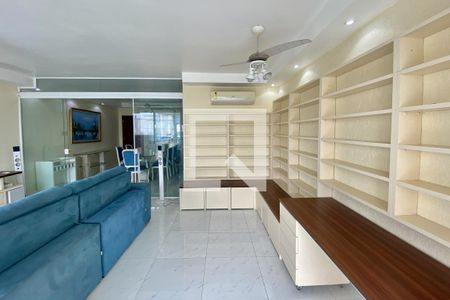 Apartamento para alugar com 120m², 2 quartos e 2 vagasSala