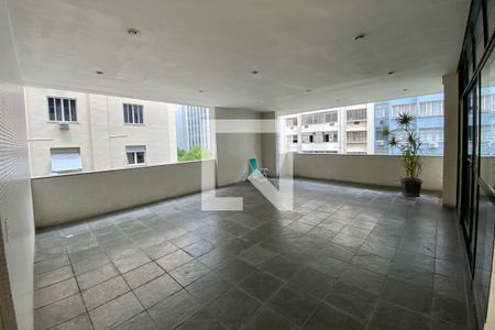 Apartamento para alugar com 120m², 2 quartos e 2 vagasÁrea comum - Playground