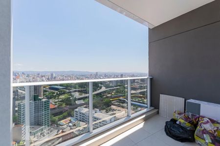 Varanda de kitnet/studio para alugar com 1 quarto, 23m² em Sé, São Paulo