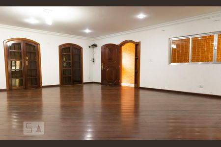 Sala e Entrada de casa à venda com 5 quartos, 500m² em Vila Ré, São Paulo