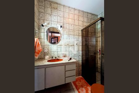 Casa à venda com 142m², 3 quartos e 3 vagas Casa à venda com 142m², 3 quartos e 3 vagasBanheiro 2