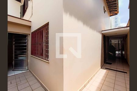 Casa à venda com 142m², 3 quartos e 3 vagas Casa à venda com 142m², 3 quartos e 3 vagasÁrea comum