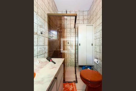 Casa à venda com 142m², 3 quartos e 3 vagas Casa à venda com 142m², 3 quartos e 3 vagasBanheiro 2