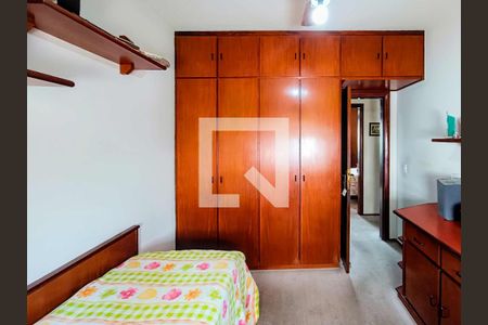 Casa à venda com 142m², 3 quartos e 3 vagas Casa à venda com 142m², 3 quartos e 3 vagasQuarto 4