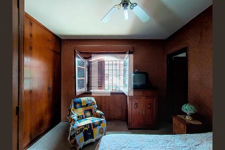 Casa à venda com 142m², 3 quartos e 3 vagas Casa à venda com 142m², 3 quartos e 3 vagasQuarto 2