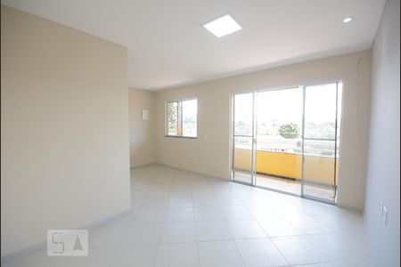 Sala de apartamento para alugar com 2 quartos, 70m² em Anil, Rio de Janeiro