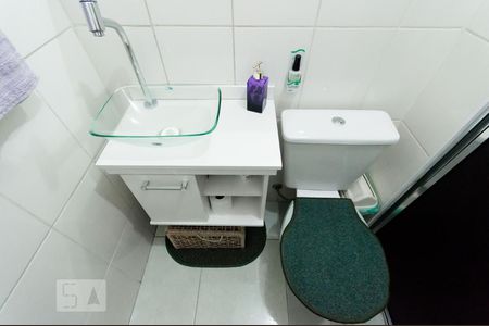 Banheiro de apartamento à venda com 2 quartos, 43m² em Cidade Luz, São Paulo