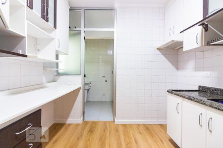 Apartamento para alugar com 70m², 2 quartos e 1 vagaCozinha