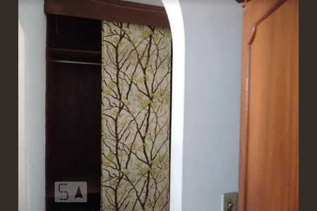 Quarto de casa para alugar com 3 quartos, 305m² em Vila Guarani (z Sul), São Paulo