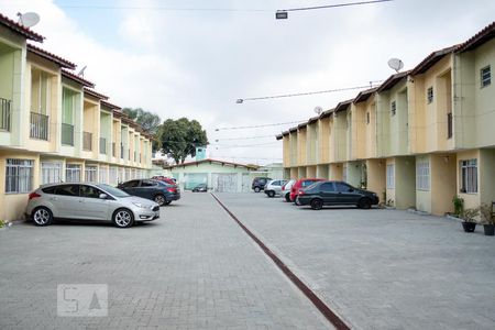 Casa de condomínio à venda com 64m², 2 quartos e 1 vaga Casa de condomínio à venda com 64m², 2 quartos e 1 vagaGaragem