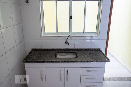 Casa de condomínio à venda com 64m², 2 quartos e 1 vaga Casa de condomínio à venda com 64m², 2 quartos e 1 vagaCozinha