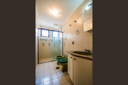 Apartamento à venda com 120m², 3 quartos e 2 vagasBanheiro da Suíte