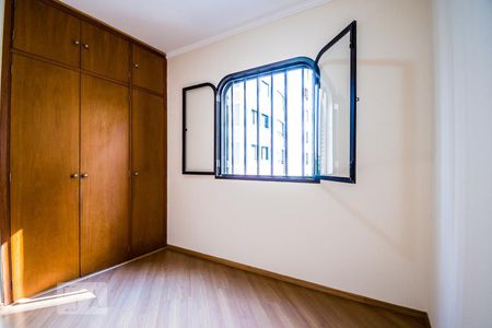 Quarto 1 de apartamento à venda com 3 quartos, 120m² em Cambuí, Campinas